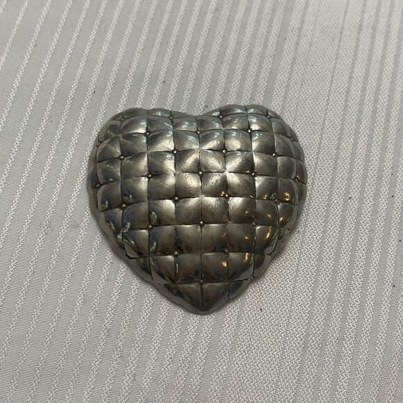 1988 Seagull Pewter Canada Heart Brooch Pin Signed & Dated - Picture 1 of 6